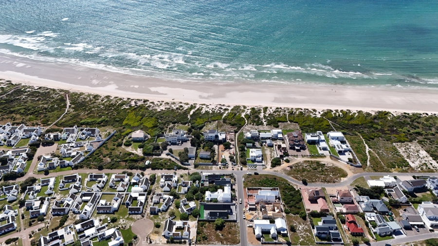 4 Bedroom Property for Sale in Struisbaai Western Cape